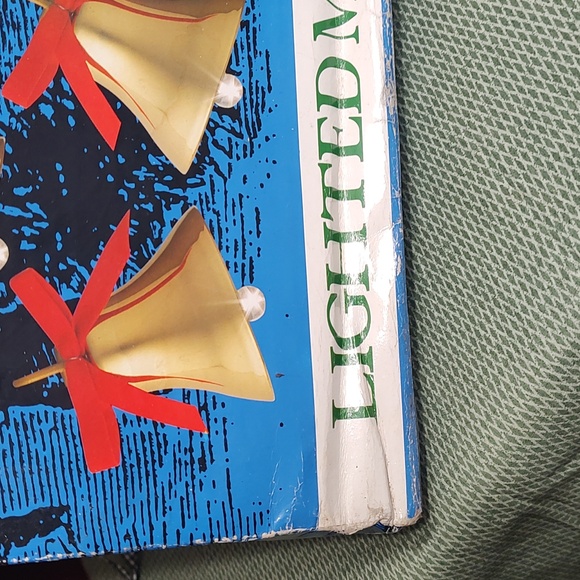 Mr. Christmas Bells of Christmas Plug in set 10 brass bells 15 songs and lights - Picture 2 of 7